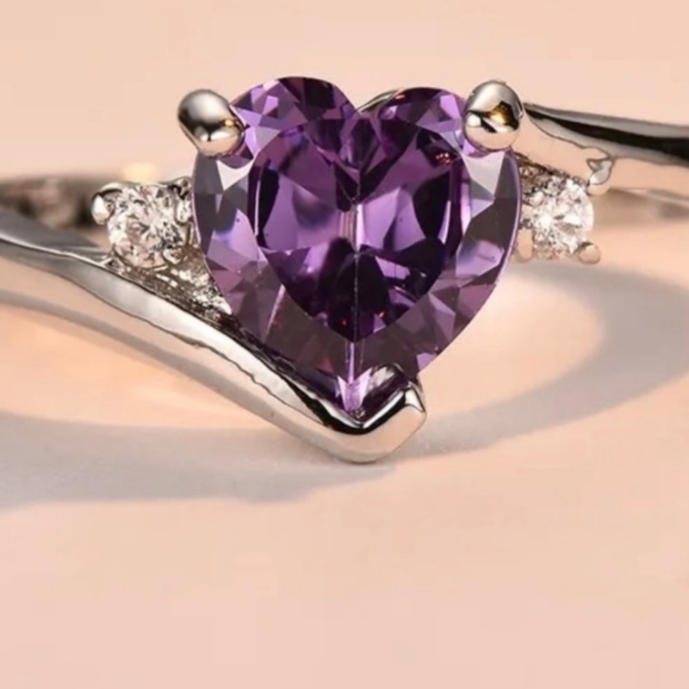 Heart Shaped Amethyst Ring